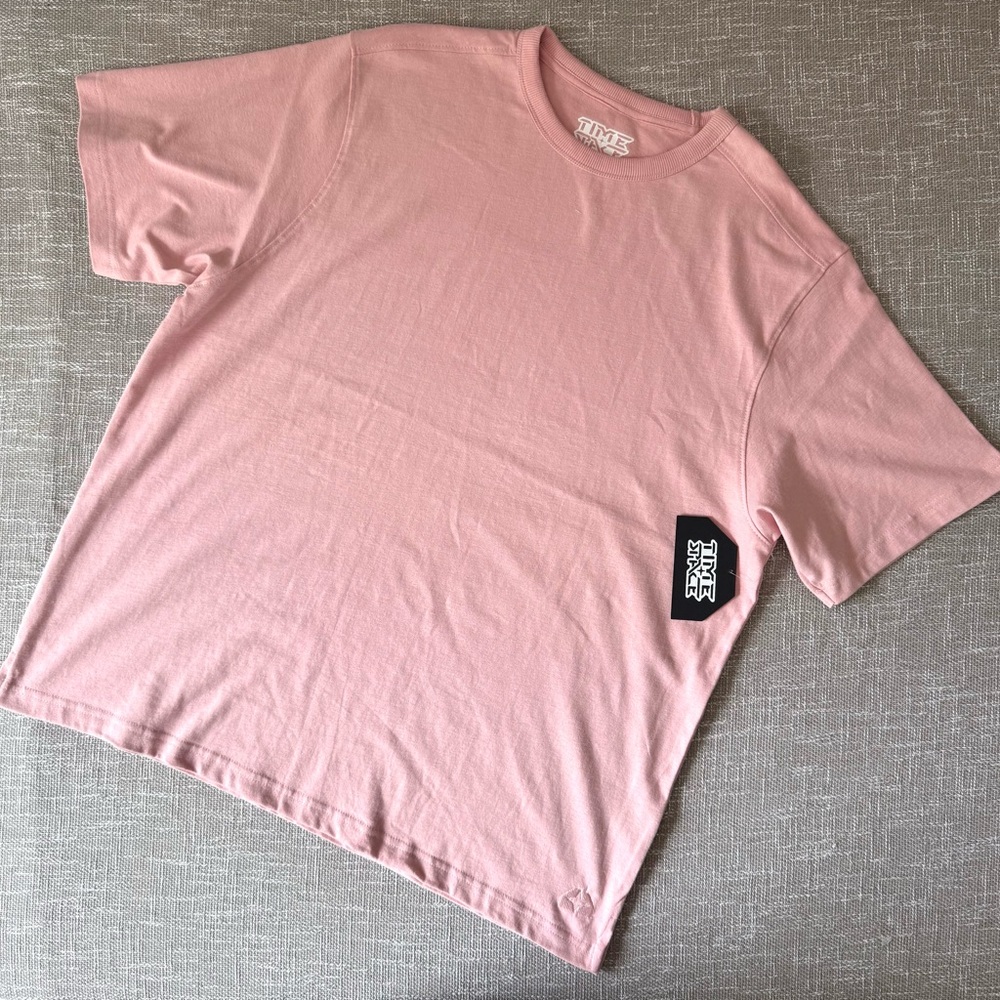 MENS OVERSIZE BRAND NEW Pink Short Sleeve T-Shirt SIZE LARGE